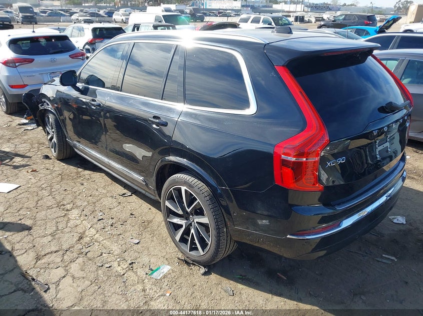 2024 Volvo Xc90 VIN YV4062JE0R1246359 IAAI salvage auction — LEFT FRONT, Salvage Title, sold $19,500 on 2026-07-22 (photo 3)
