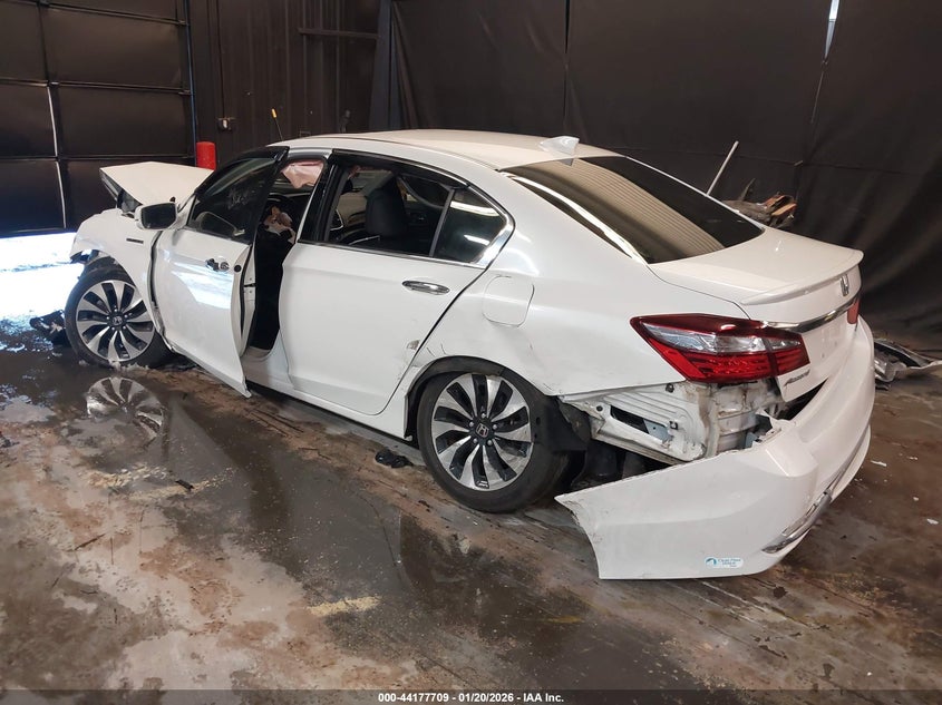 2017 Honda Accord VIN JHMCR6F58HC003925 IAAI salvage auction — FRONT & REAR, Salvage Title, sold $400 on 2026-07-28 (photo 3)