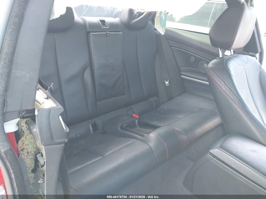 2017 BMW 4er VIN WBA4P3C59HK528445 IAAI salvage auction — FRONT & REAR, Salvage (South Carolina), sold $4,100 on 2026-07-06 (photo 8)