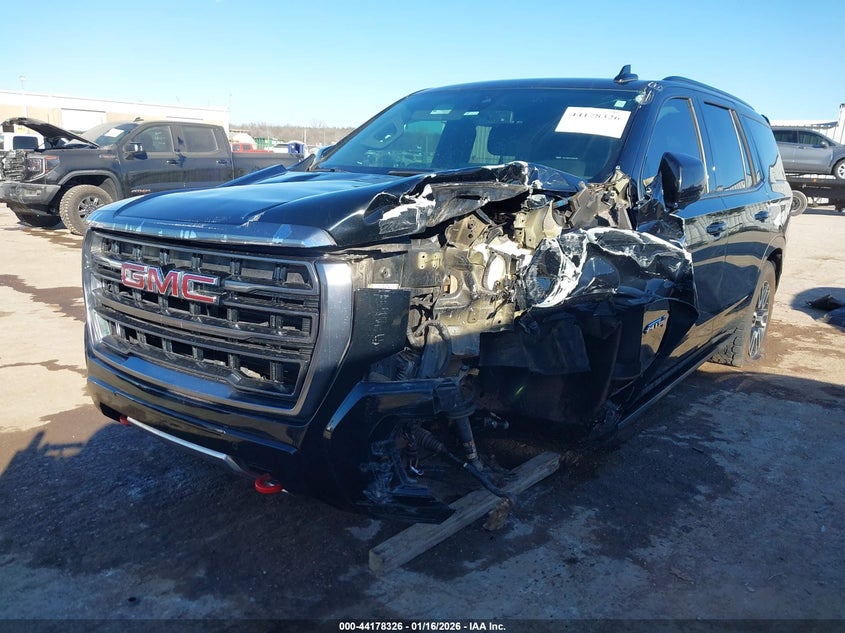 2022 Gmc Yukon VIN 1GKS2CKL9NR252607 IAAI salvage auction — LEFT FRONT, Clear (Oklahoma), sold $12,000 on 2026-07-29 (photo 2)