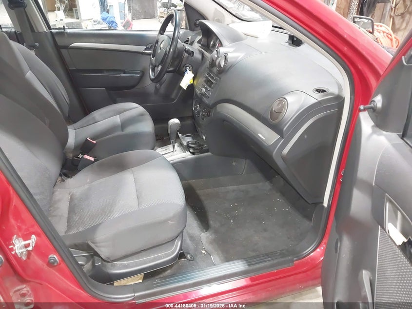 2008 Chevrolet Aveo VIN KL1TD56608B282741 IAAI salvage auction — REAR END, Mv-907A (New York), sold $400 on 2026-07-15 (photo 5)