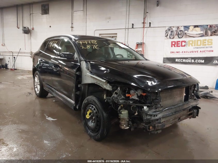 2015 Volvo Xc60 VIN YV4902RC6F2565914 IAAI salvage auction — FRONT END, Salvage Title, sold $2,825 on 2026-07-20 (photo 1)