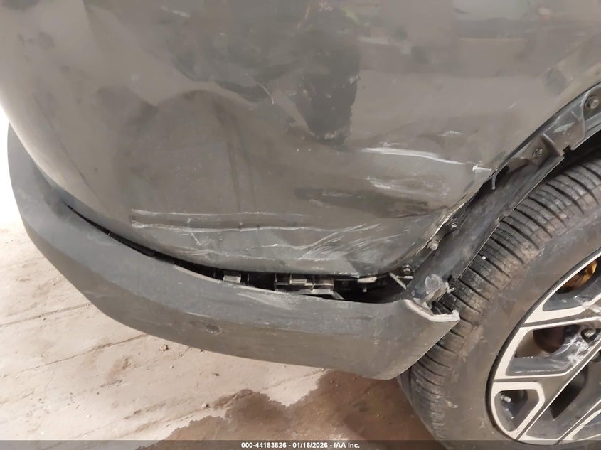 2023 Rivian R1s VIN 7PDSGABA1PN013944 IAAI salvage auction — SIDE, Salvage (Illinois), sold $21,100 on 2026-07-31 (photo 6)