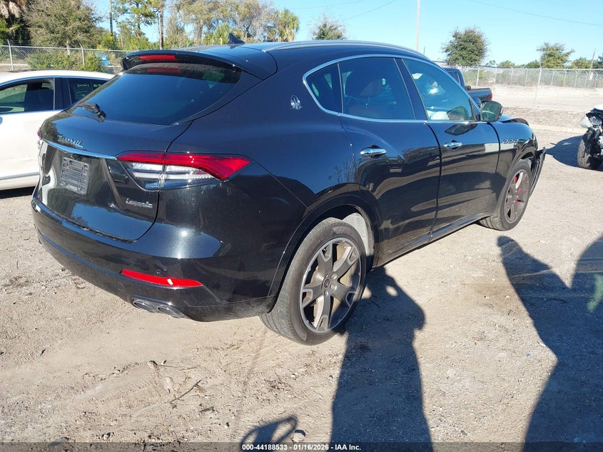 2021 Maserati Levante VIN ZN661YUA4MX379668 IAAI salvage auction — FRONT END, Salvage Title, sold $8,800 on 2026-07-09 (photo 4)