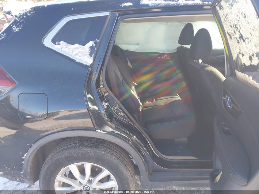 2020 Nissan Rogue VIN JN8AT2MV3LW143267 IAAI salvage auction — LEFT SIDE, Salvage Title, sold $3,350 on 2026-07-10 (photo 8)