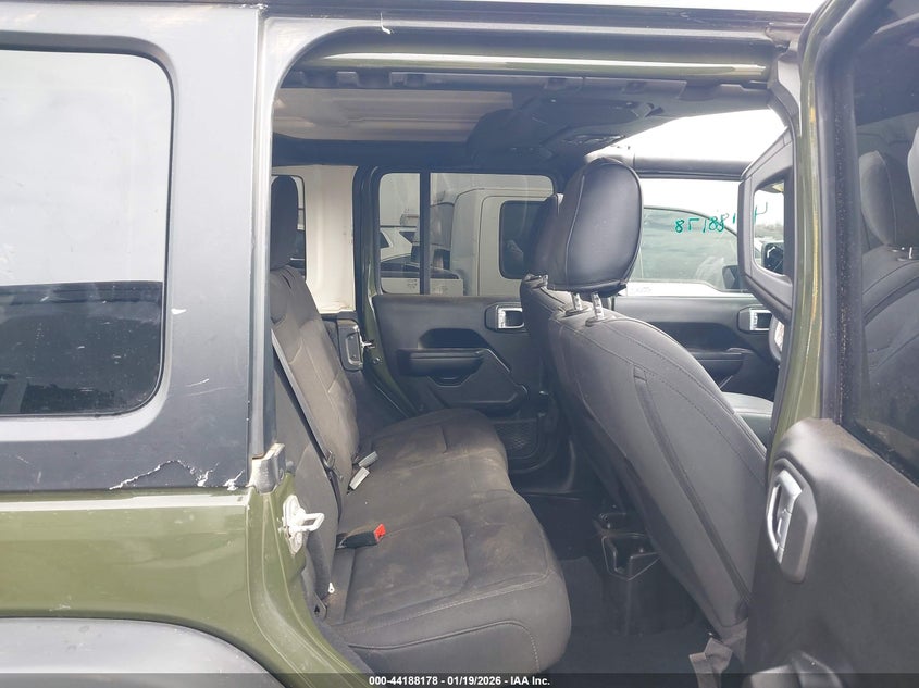 2023 Jeep Wrangler / VIN 1C4HJXDN4PW695749 IAAI salvage auction — ROLLOVER, Salvage (Oklahoma), sold $5,600 on 2026-07-22 (photo 8)
