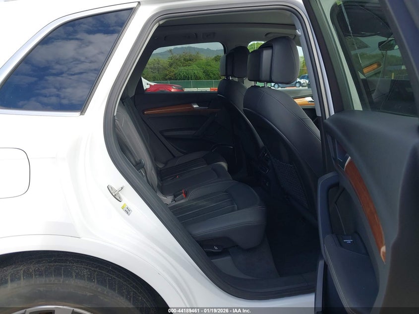 2021 Audi Q5 VIN WA1BAAFYXM2019765 IAAI salvage auction — LEFT FRONT, Clear (Hawaii), sold $7,700 on 2026-08-25 (photo 8)