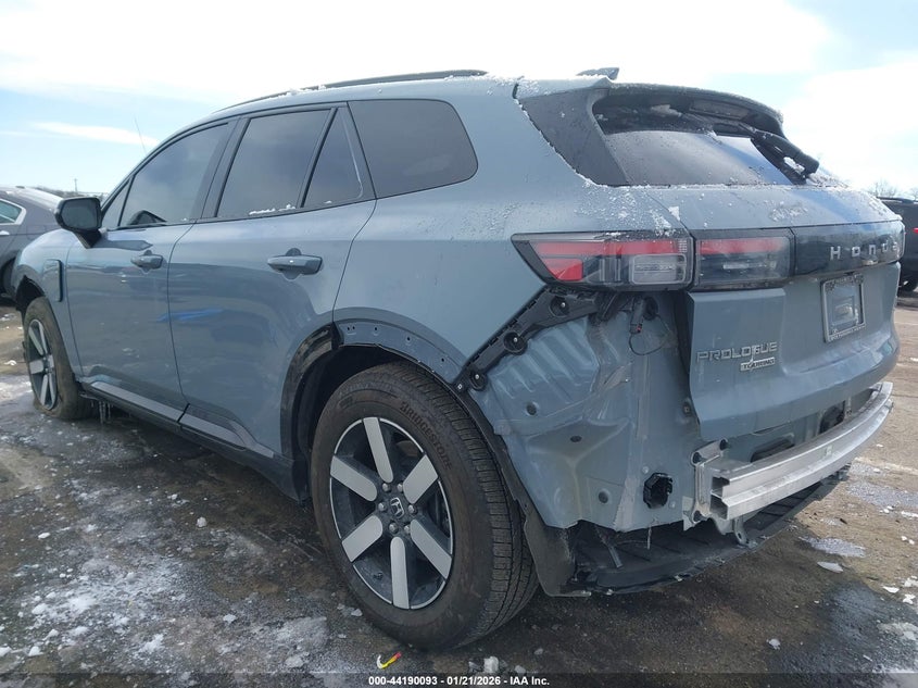 2024 Honda Prologue VIN 3GPKHXRJ1RS519715 IAAI salvage auction — FRONT & REAR, Salvage (New Jersey), sold $7,600 on 2026-07-13 (photo 3)