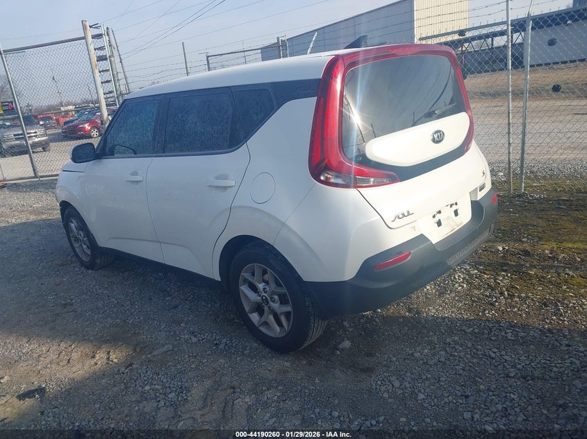 2020 Kia Soul VIN KNDJ23AU1L7735678 IAAI salvage auction — LEFT FRONT, Salvage (Tennessee), sold $2,200 on 2026-07-29 (photo 3)