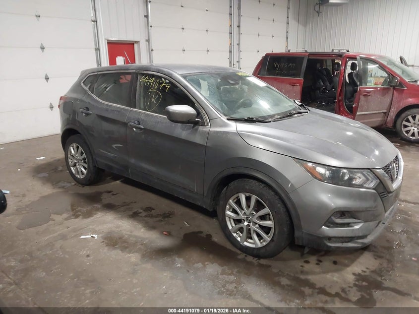 2021 Nissan Rogue sport VIN JN1BJ1AW6MW430653 IAAI salvage auction — LEFT SIDE, Salvage (Minnesota), sold $1,500 on 2026-07-08 (photo 1)