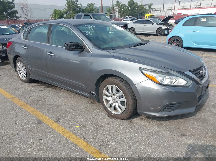 2017 Nissan Altima VIN 1N4AL3AP7HN306996 IAAI salvage auction — TRANSMISSION, Salvage Title, sold $1,850 on 2026-08-02 (photo 1)