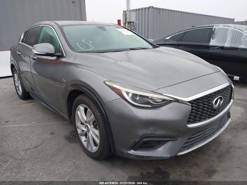 2018 Infiniti Qx30 VIN SJKCH5CP0JA060820 IAAI salvage auction — NORMAL WEAR, Salvage Title, sold $600 on 2026-07-09 (photo 1)