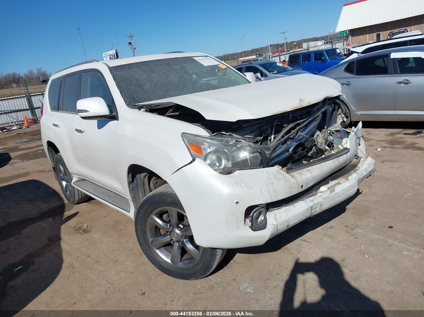2011 Lexus Gx VIN JTJBM7FX4B5033693 IAAI salvage auction — FRONT END, Clear (Oklahoma), sold $7,800 on 2026-07-29 (photo 1)