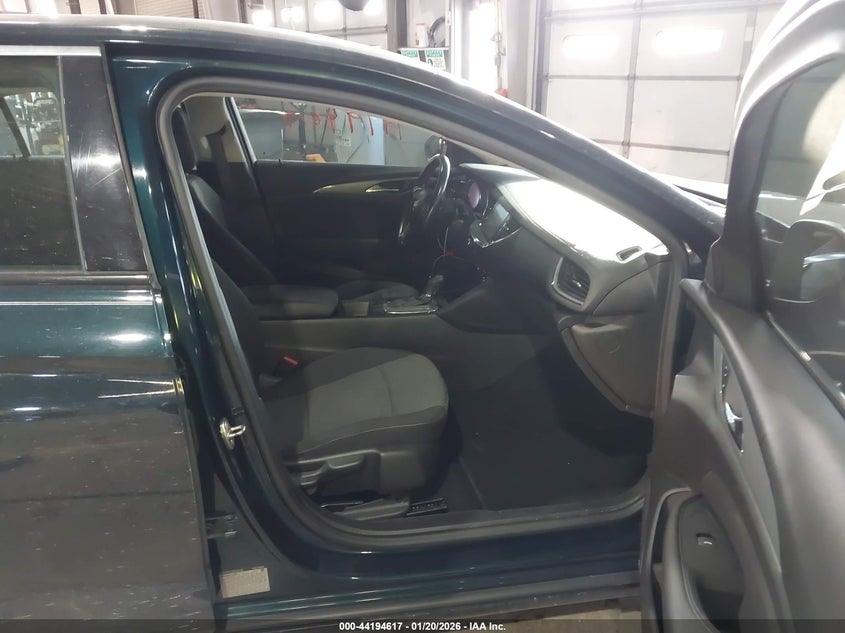2018 Buick Regal VIN W04GL6SXXJ1091982 IAAI salvage auction — REAR END, Salvage (Indiana), sold $2,650 on 2026-07-09 (photo 5)