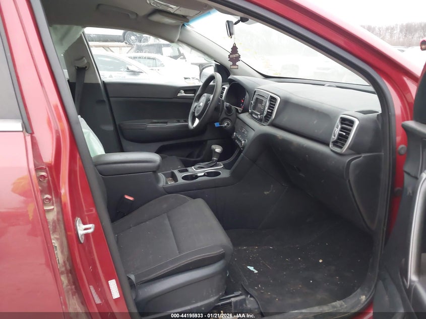 2018 Kia Sportage VIN KNDPMCAC3J7371479 IAAI salvage auction — LEFT SIDE, Salvage Title, sold $1,750 on 2026-07-08 (photo 5)
