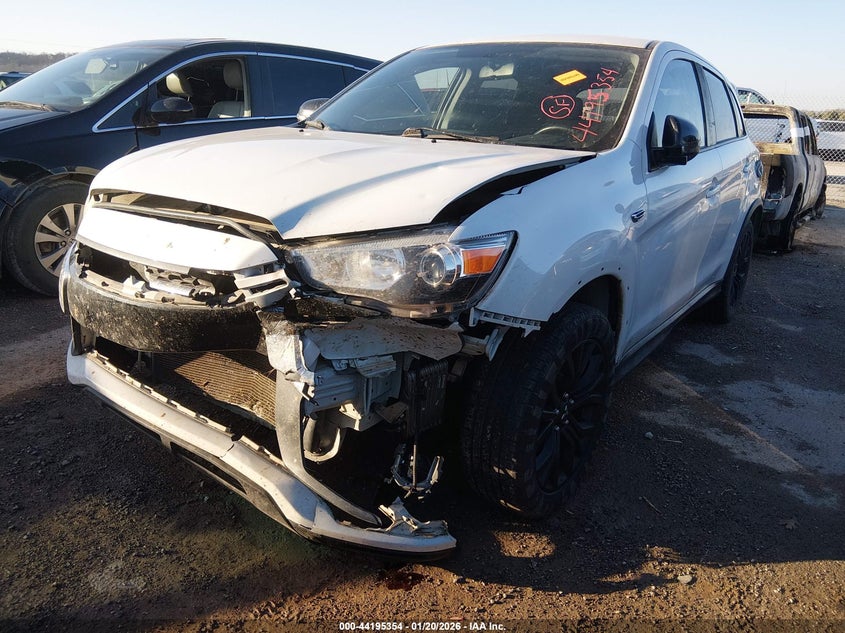 2019 Mitsubishi Outlander VIN JA4AR3AU5KU017430 IAAI salvage auction — FRONT END, Clear (Oklahoma), sold $2,650 on 2026-07-28 (photo 6)