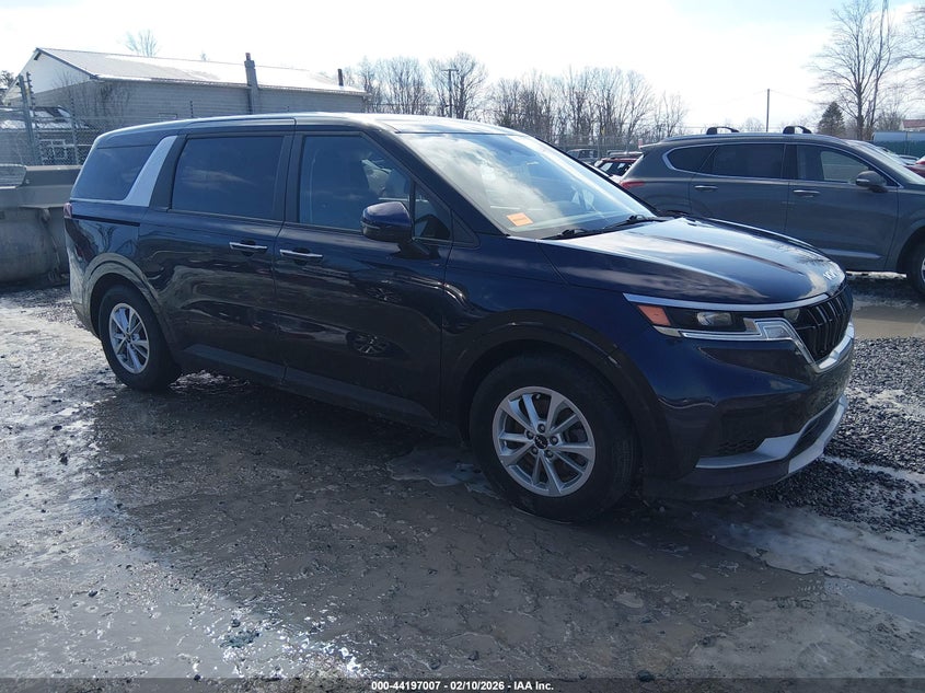 2024 Kia Carnival VIN KNDNB4H30R6425296 — IAAI salvage auction photo