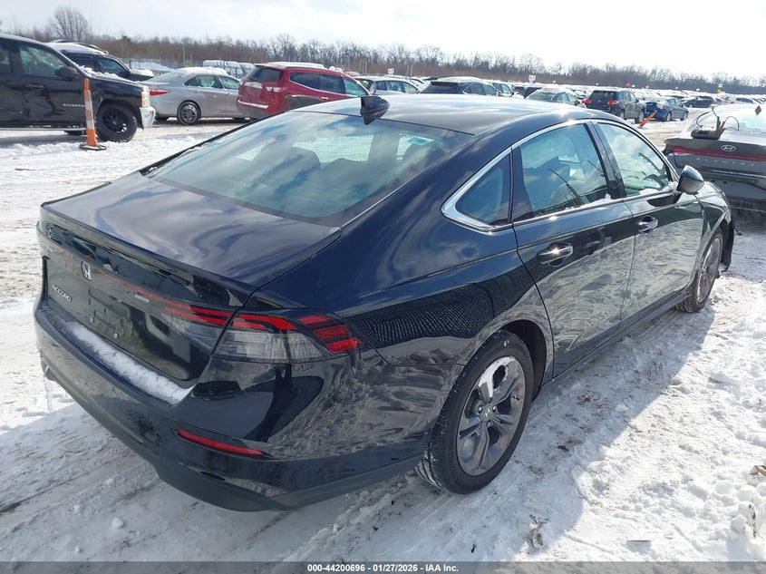 2024 Honda Accord VIN 1HGCY1F38RA091220 IAAI salvage auction — RIGHT FRONT, Salvage (New Hampshire), sold $8,300 on 2026-07-29 (photo 4)