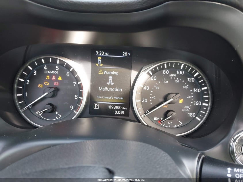 2018 Infiniti Q50 VIN JN1EV7AR3JM430566 IAAI salvage auction — ROOF, Salvage (Massachusetts), sold $400 on 2026-07-28 (photo 7)