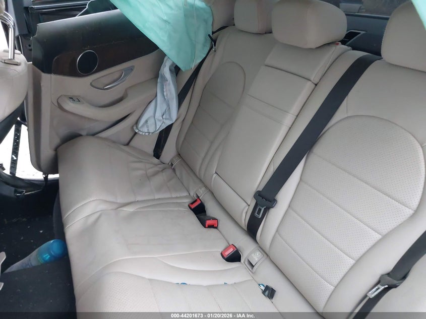 2021 Mercedes-benz C-klasse VIN W1KWF8EB4MR614431 IAAI salvage auction — RIGHT REAR, Salvage Title, sold $25 on 2026-07-29 (photo 8)