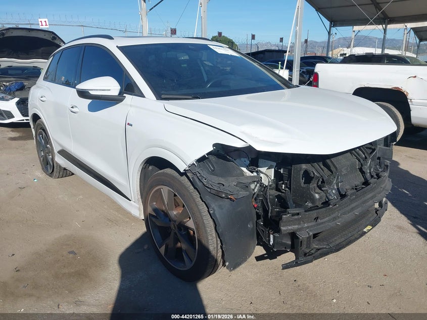 2024 Audi Q4 e-tron VIN WA1K2BFZ9RP028561 IAAI salvage auction — FRONT END, Salvage (California), sold $11,800 on 2026-07-08 (photo 1)