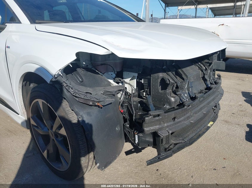 2024 Audi Q4 e-tron VIN WA1K2BFZ9RP028561 IAAI salvage auction — FRONT END, Salvage (California), sold $11,800 on 2026-07-08 (photo 6)