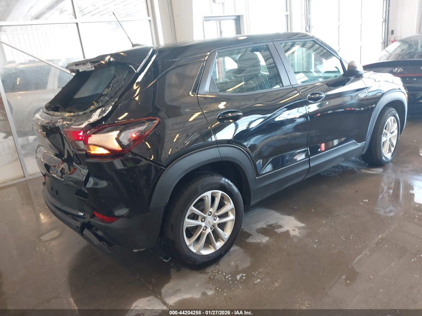 2026 Chevrolet Trailblazer VIN KL79MMSL9TB008890 IAAI salvage auction — REAR END, Clear (Missouri), sold $6,850 on 2026-07-21 (photo 4)