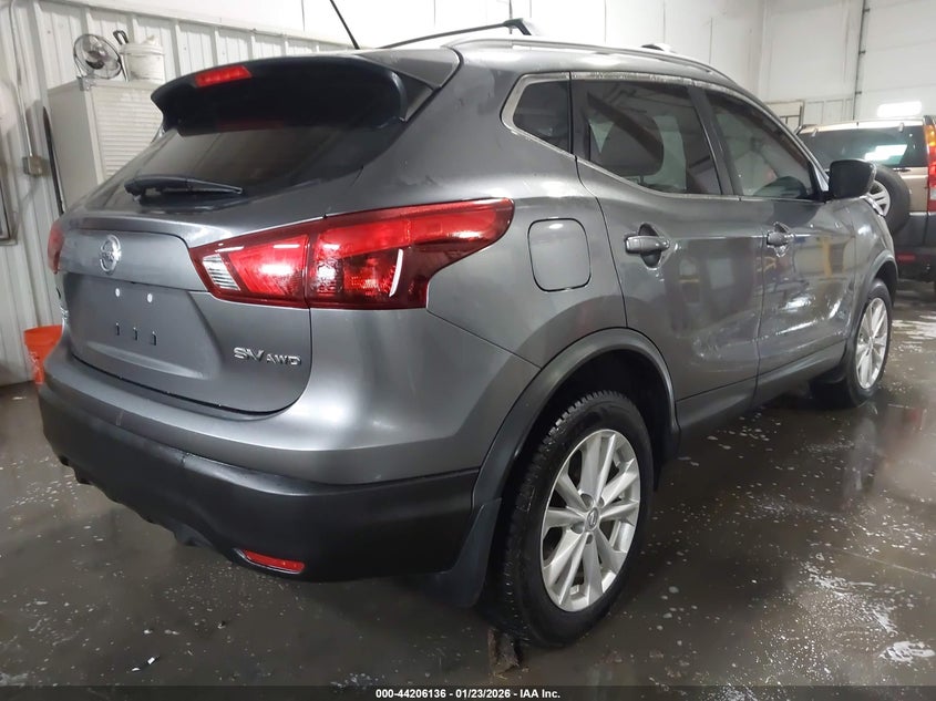 2018 Nissan Rogue VIN JN1BJ1CR9JW601110 IAAI salvage auction — LEFT FRONT, Salvage (Kansas), sold $2,600 on 2026-08-02 (photo 4)