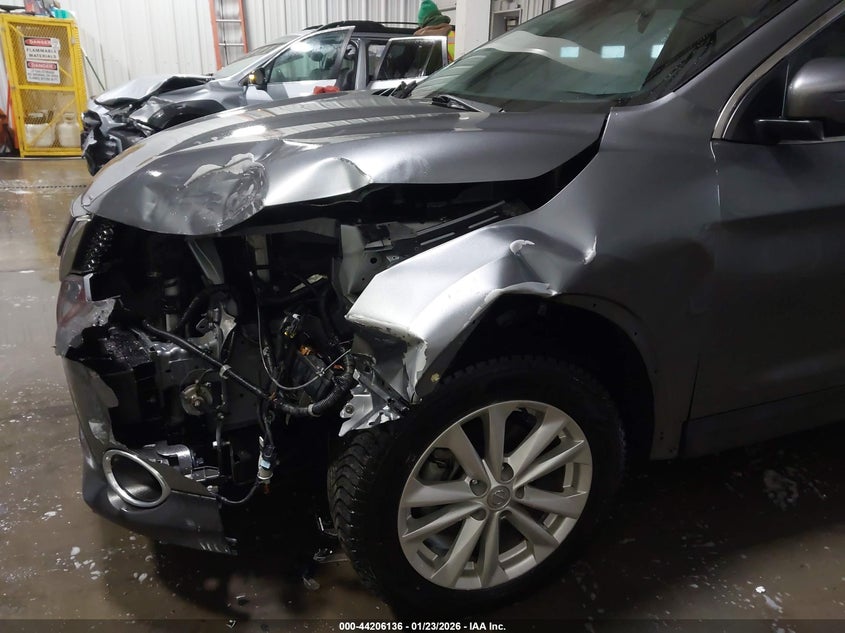 2018 Nissan Rogue VIN JN1BJ1CR9JW601110 IAAI salvage auction — LEFT FRONT, Salvage (Kansas), sold $2,600 on 2026-08-02 (photo 6)