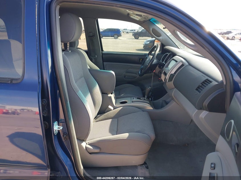 2006 Toyota Tacoma VIN 5TEJU62N46Z177809 IAAI salvage auction — REAR END, Original (Texas), sold $6,400 on 2026-07-08 (photo 5)