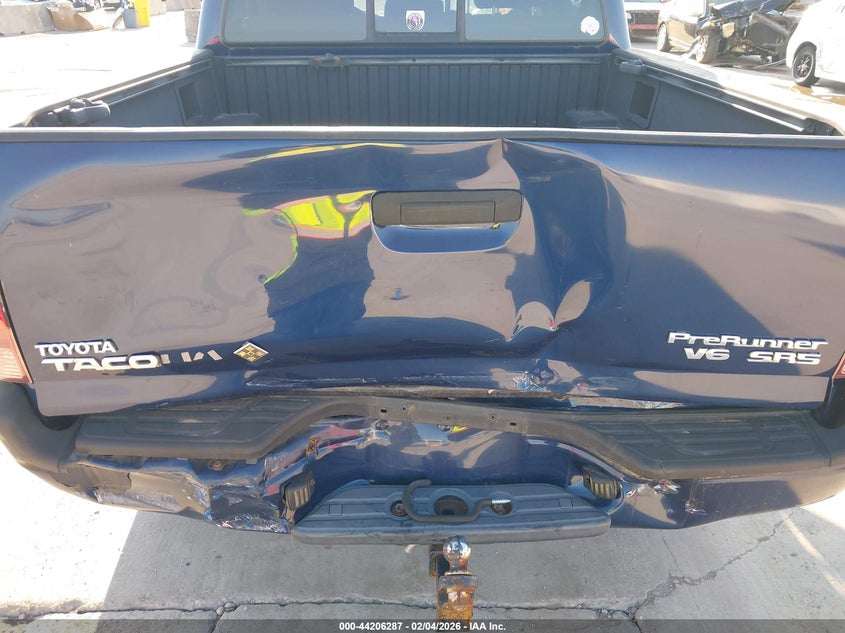 2006 Toyota Tacoma VIN 5TEJU62N46Z177809 IAAI salvage auction — REAR END, Original (Texas), sold $6,400 on 2026-07-08 (photo 6)