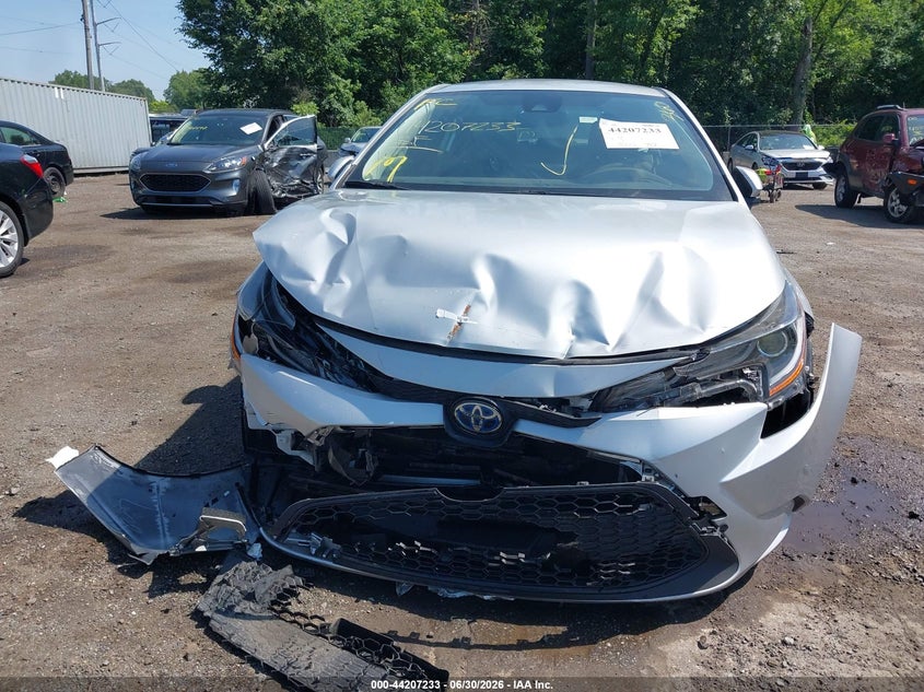 2022 Toyota Corolla VIN JTDEAMDE8NJ036441 IAAI salvage auction — FRONT END, Salvage - Greater Than 75% (Maryland), sold $4,600 on 2026-07-13 (photo 6)