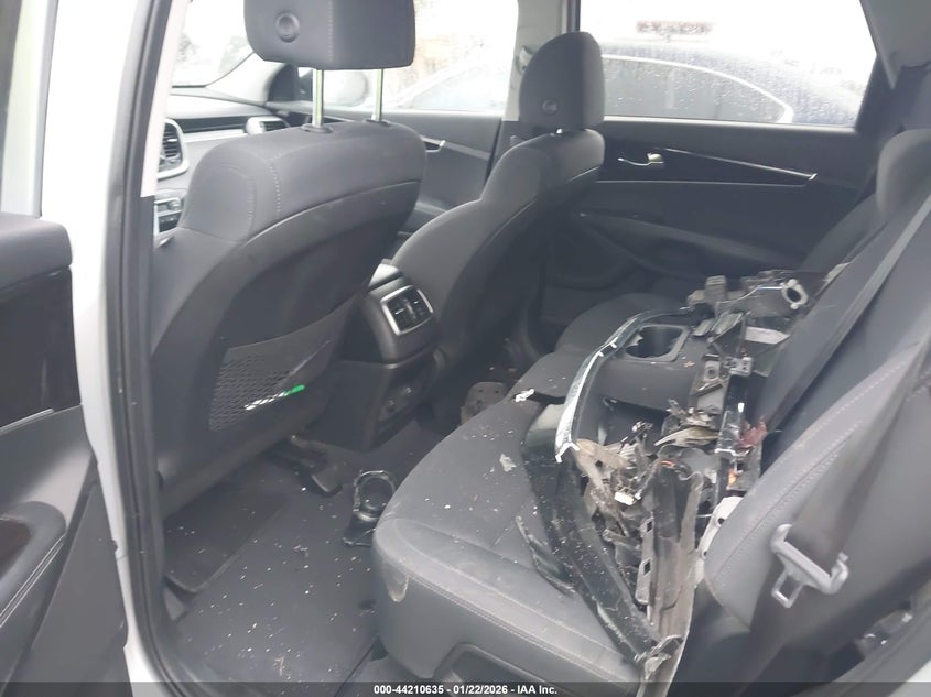 2019 Kia Sorento VIN 5XYPG4A57KG576922 IAAI salvage auction — FRONT END, Salvage Title, sold $1,000 on 2026-07-16 (photo 8)