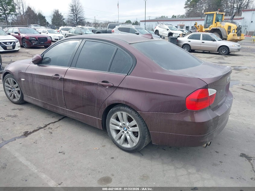 2006 BMW 3 series VIN WBAVB13586PT17230 IAAI salvage auction — RIGHT REAR, Clear (Virginia), sold $200 on 2026-07-06 (photo 3)