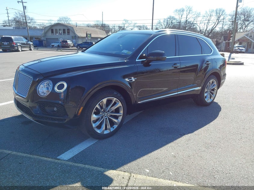 2017 Bentley Bentayga VIN SJAAC2ZV1HC013275 IAAI salvage auction — Normal Wear, Clear (Tennessee), sold $8,300 on 2026-02-19 (photo 2)