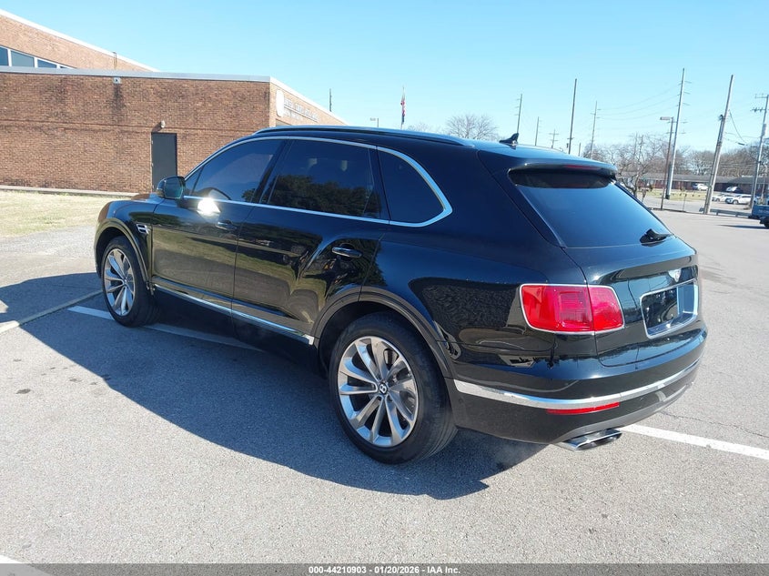 2017 Bentley Bentayga VIN SJAAC2ZV1HC013275 IAAI salvage auction — Normal Wear, Clear (Tennessee), sold $8,300 on 2026-02-19 (photo 3)