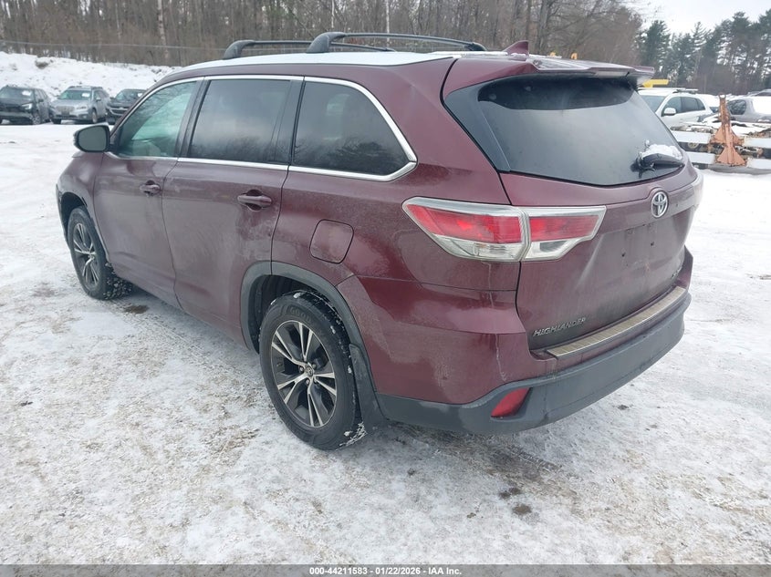 2016 Toyota Highlander VIN 5TDJKRFH5GS253306 IAAI salvage auction — FRONT END, Salvage (Vermont), sold $4,200 on 2026-07-18 (photo 3)