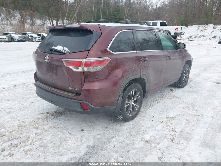 2016 Toyota Highlander VIN 5TDJKRFH5GS253306 IAAI salvage auction — FRONT END, Salvage (Vermont), sold $4,200 on 2026-07-18 (photo 4)