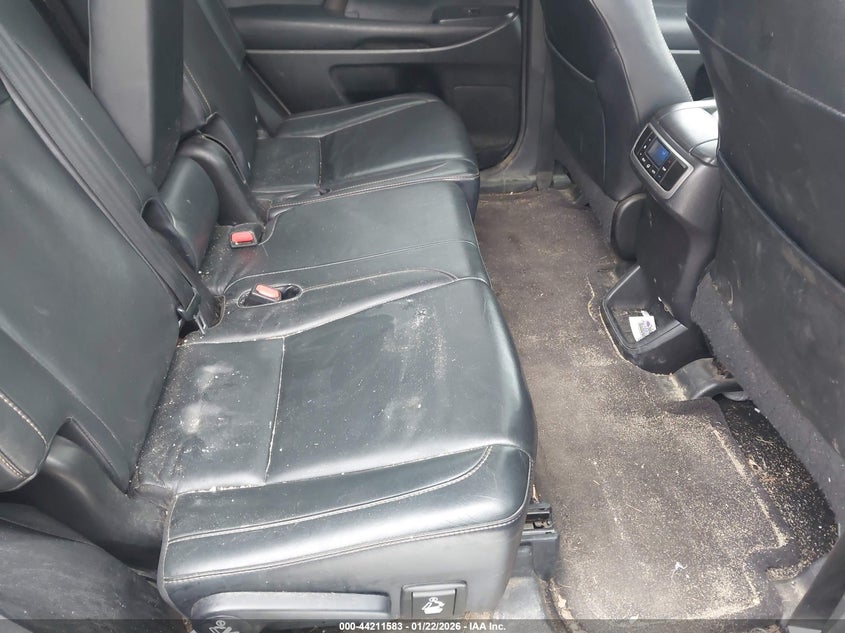 2016 Toyota Highlander VIN 5TDJKRFH5GS253306 IAAI salvage auction — FRONT END, Salvage (Vermont), sold $4,200 on 2026-07-18 (photo 8)