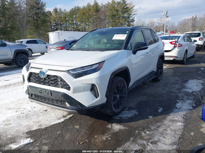 2024 Toyota Rav 4 VIN JTME6RFV0RD566712 IAAI salvage auction — RIGHT SIDE, Salvage Title, sold $7,300 on 2026-07-24 (photo 2)