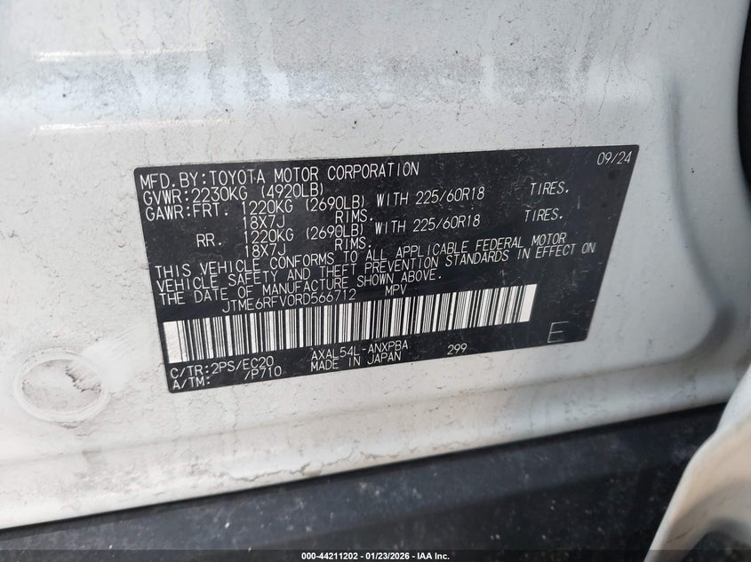 2024 Toyota Rav 4 VIN JTME6RFV0RD566712 IAAI salvage auction — RIGHT SIDE, Salvage Title, sold $7,300 on 2026-07-24 (photo 9)