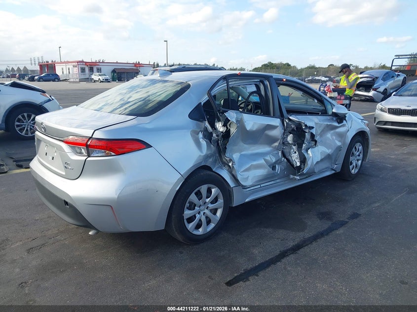 2026 Toyota Corolla VIN JTDBCMFE1T3120502 IAAI salvage auction — LEFT & RIGHT, Salvage Title, sold $5,250 on 2026-07-16 (photo 4)
