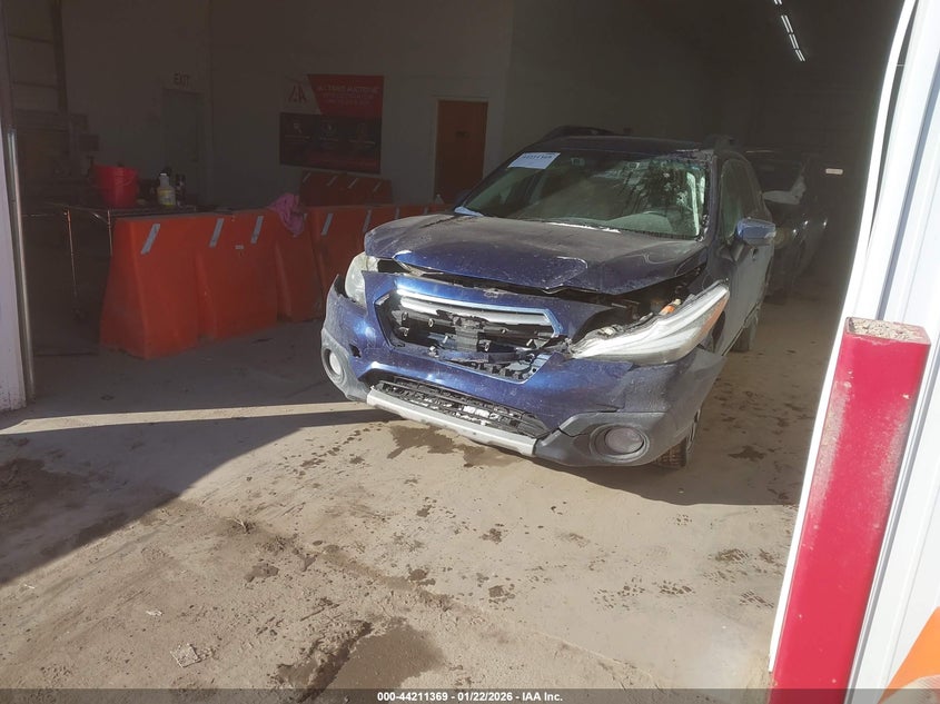 2017 Subaru Outback VIN 4S4BSANC1H3394545 IAAI salvage auction — FRONT END, Salvage (Iowa), sold $25 on 2026-09-08 (photo 2)