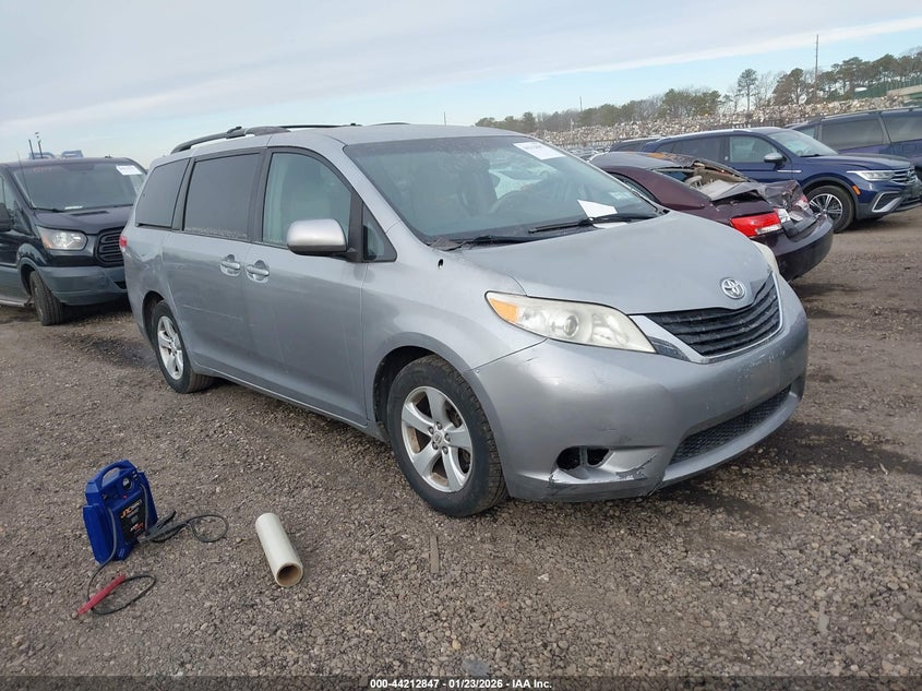 2011 Toyota Sienna VIN 5TDKK3DC2BS143203 IAAI salvage auction — LEFT & RIGHT, Salvage (Idaho), sold $1,900 on 2026-07-14 (photo 1)