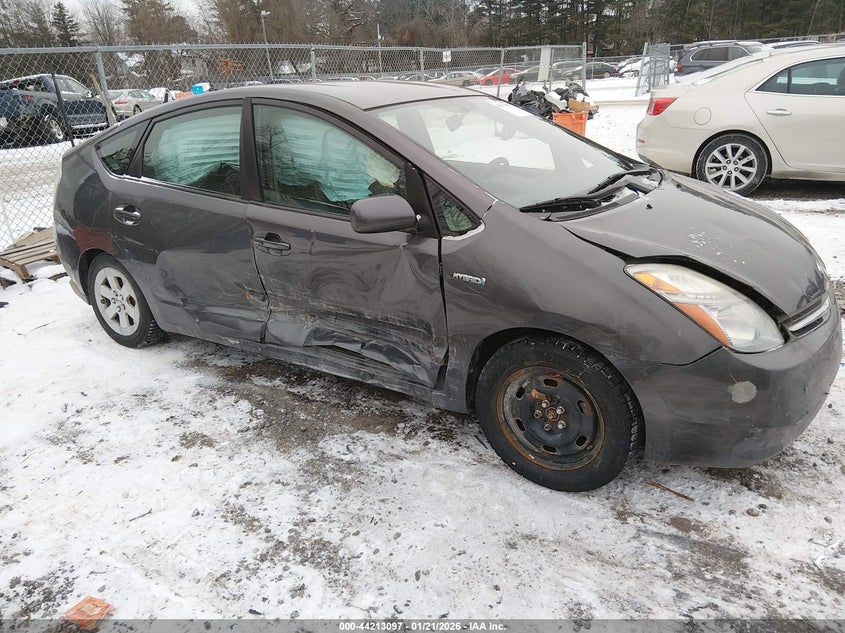 2009 Toyota Prius VIN JTDKB20U393479107 IAAI salvage auction — RIGHT SIDE, Mv-907A (New York), sold $275 on 2026-07-07 (photo 1)