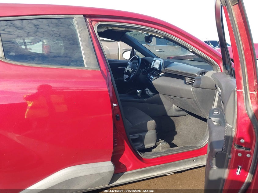 2018 Toyota C-hr VIN NMTKHMBX6JR037618 IAAI salvage auction — RIGHT FRONT, Salvage (Arizona), sold $2,400 on 2026-07-07 (photo 5)