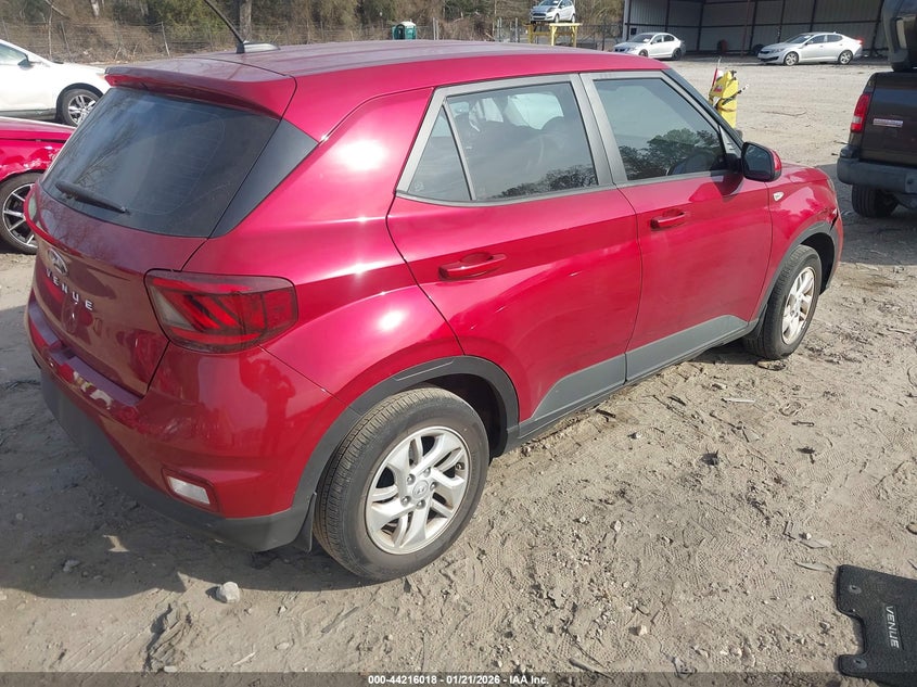 2024 Hyundai Venue VIN KMHRB8A34RU341590 IAAI salvage auction — LEFT SIDE, Salvage Title, sold $3,675 on 2026-07-17 (photo 4)