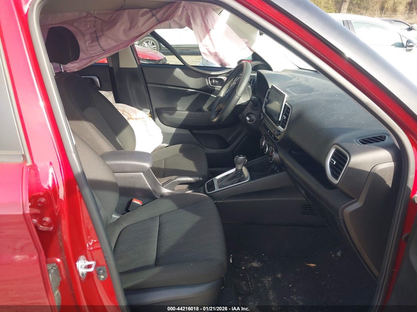 2024 Hyundai Venue VIN KMHRB8A34RU341590 IAAI salvage auction — LEFT SIDE, Salvage Title, sold $3,675 on 2026-07-17 (photo 5)