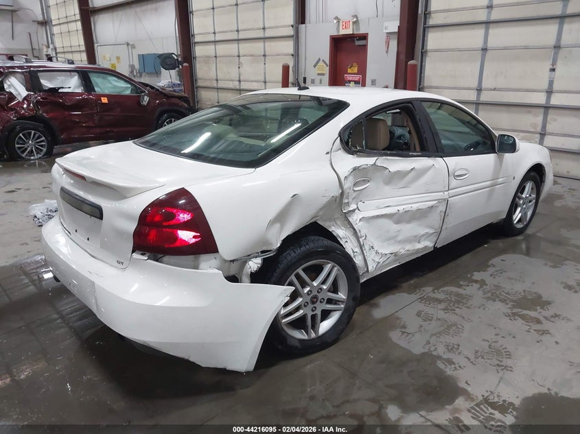 2006 Pontiac Grand prix VIN 2G2WR584561176550 IAAI salvage auction — SIDE, Salvage (Idaho), sold $500 on 2026-07-17 (photo 4)
