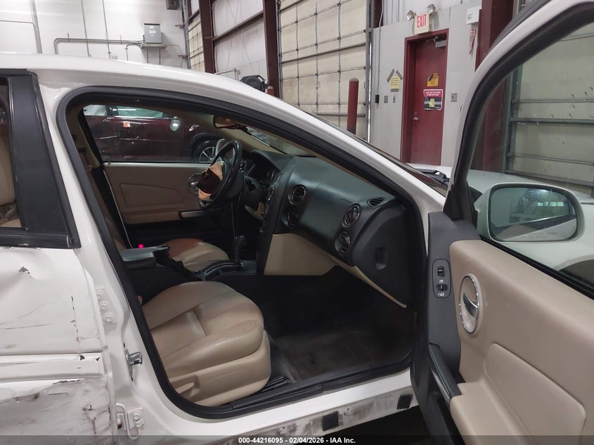 2006 Pontiac Grand prix VIN 2G2WR584561176550 IAAI salvage auction — SIDE, Salvage (Idaho), sold $500 on 2026-07-17 (photo 5)